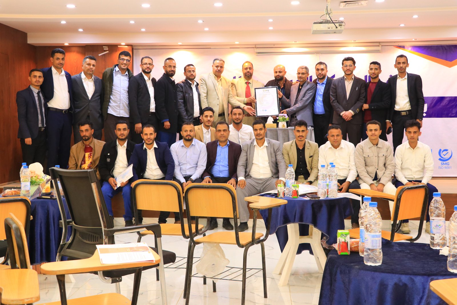 فريق العمل ووقت الدوام